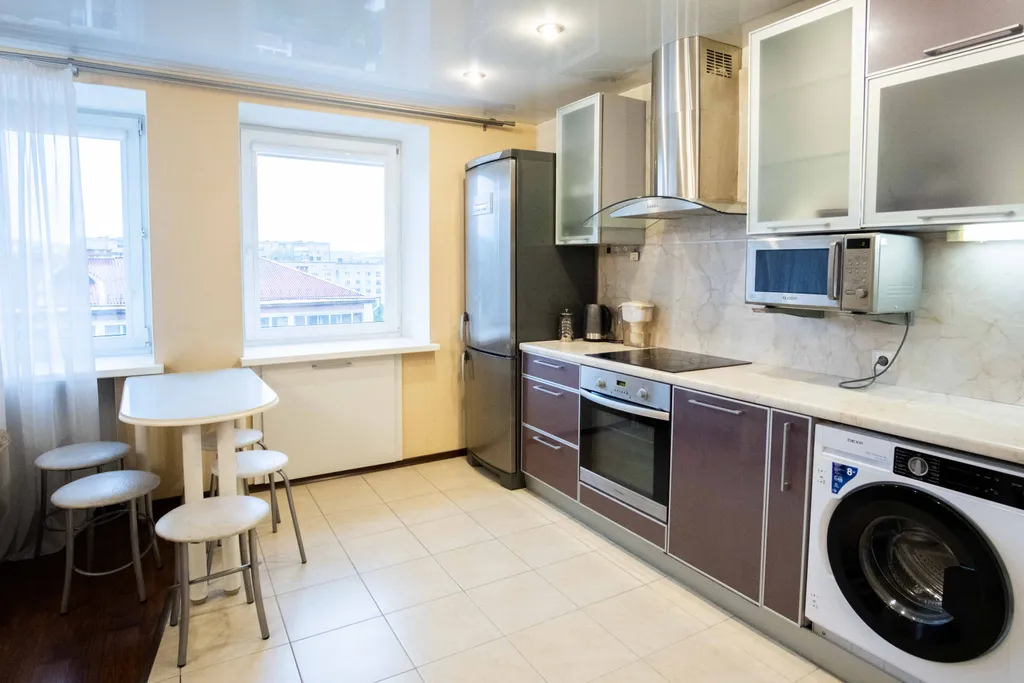 Просторная двушка рядом с ПетрозаводскМАШ