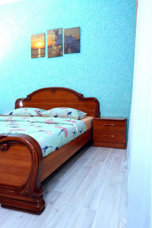 Студия на Левом берегу