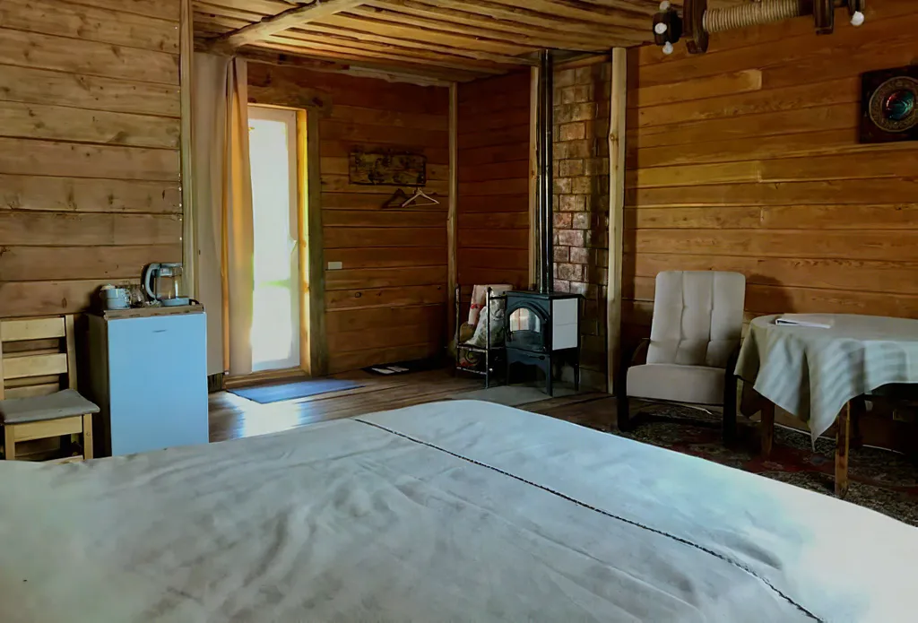 Трехместный номер «Комфорт» с душем