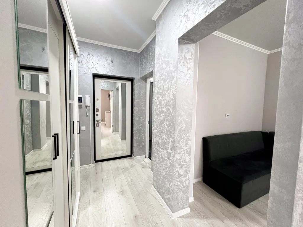 Апартаменты в элитном комплексе города