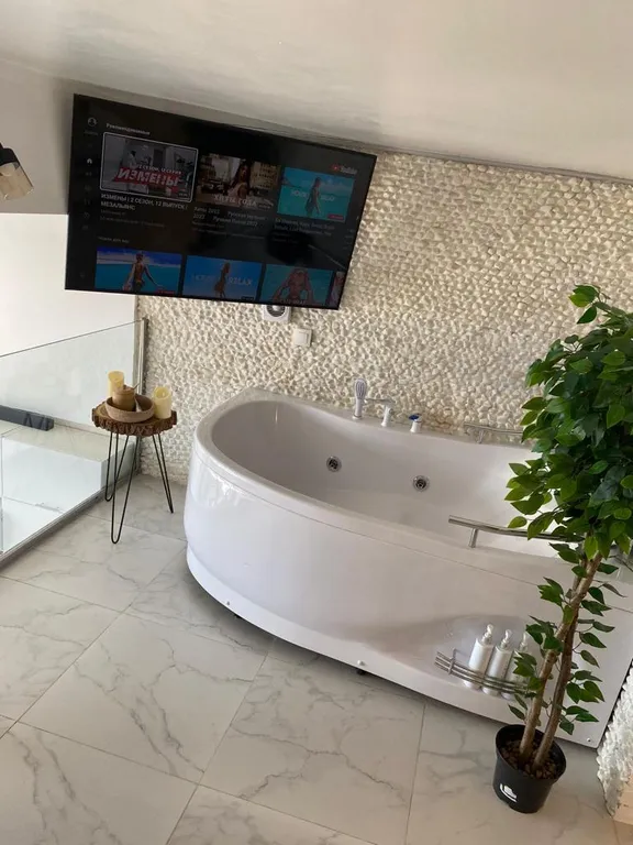 Квартира Квартира Двухуровневый лофт с сауной и джакузи — Москва