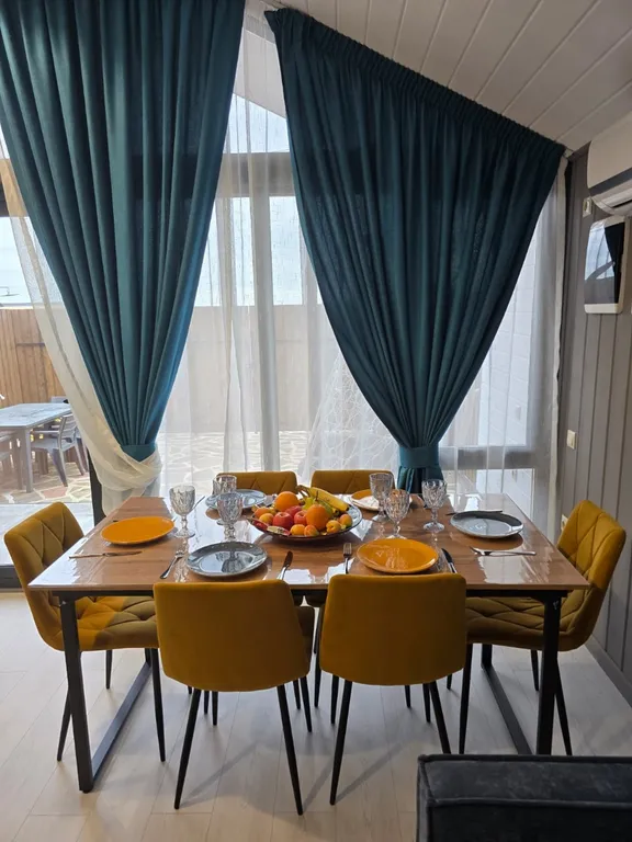 Уютный домик у моря