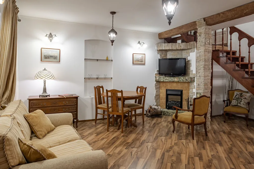 Атмосферная двухуровневая квартира с парковкой у Эрмитажа