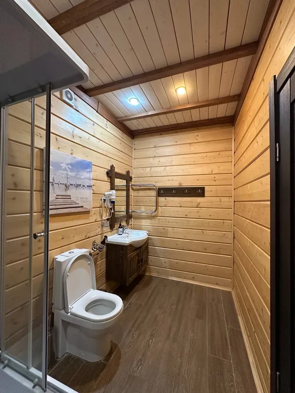 Студия с видом на лес