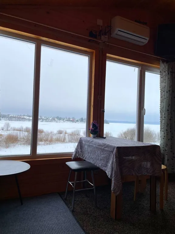 Дом у озера