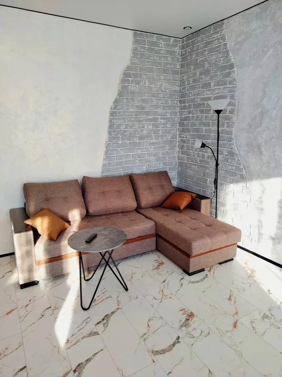 Новая двухкомнатная студия в центре