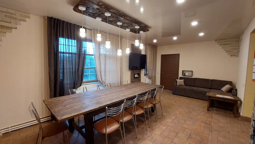 Дом для загородного отдыха большой семьи или дружной компании