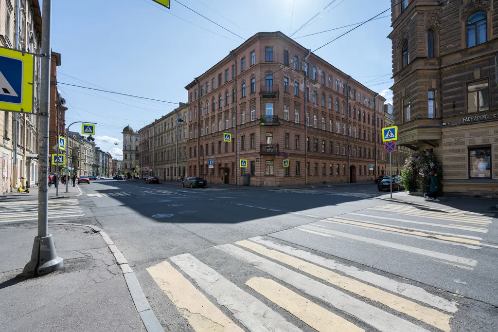 Квартира Уютная квартира с лепниной в историческом центре города — Санкт-Петербург