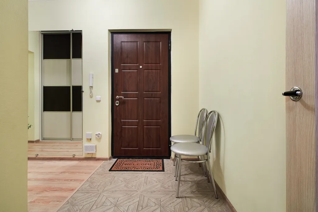 Современные двухкомнатные апартаменты возле ледового дворца