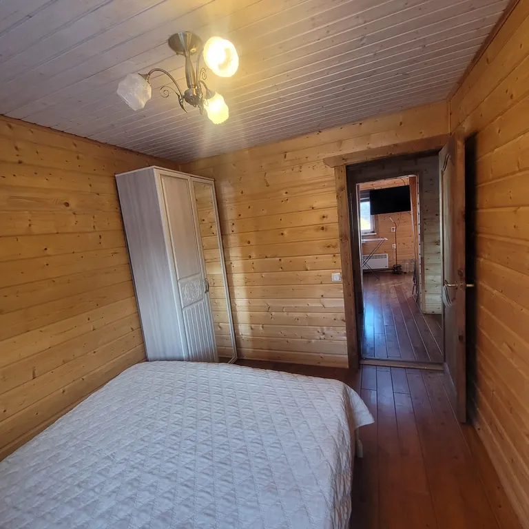 Дом на участке 40 сот