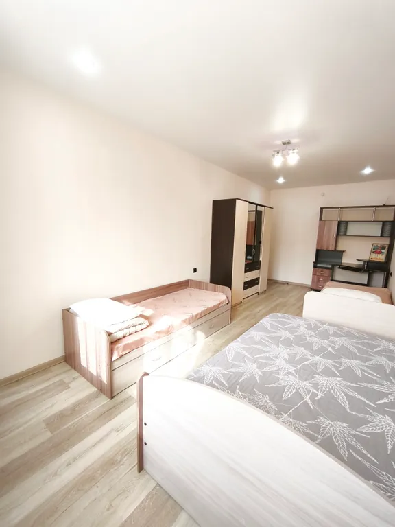 Уютная 2-я квартира рядом с Площадью Советов