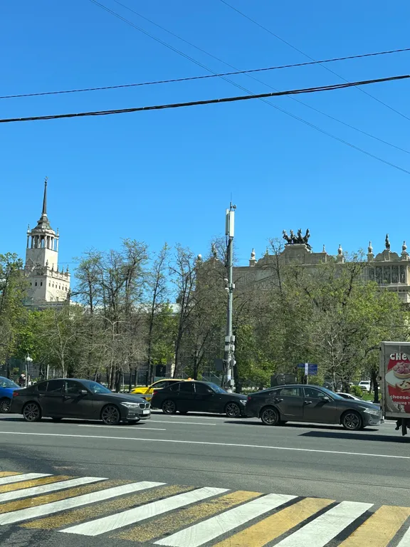 Квартира 3-комнатная Квартира — Москва