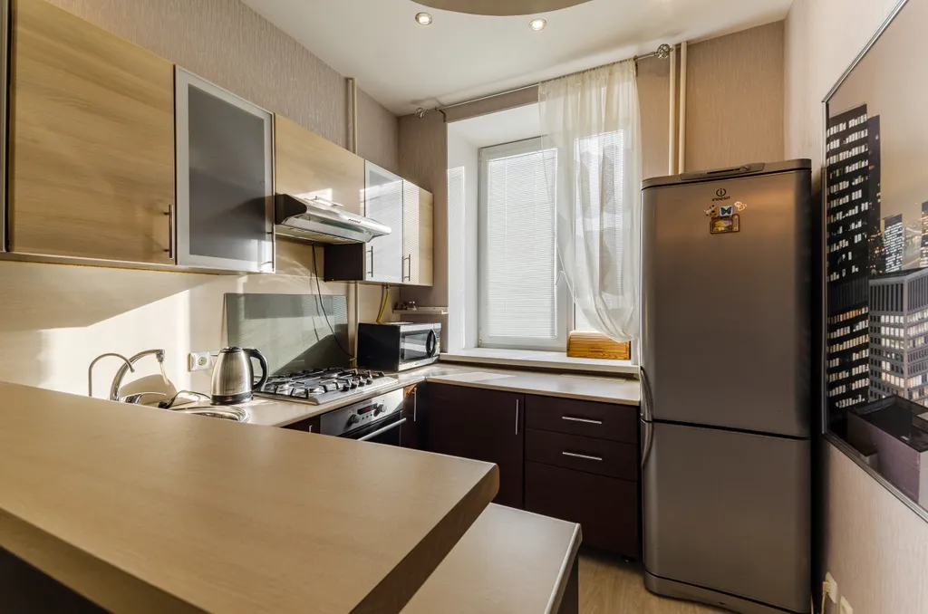 Квартира с высокими потолками, чуть в стороне от суеты/до центра 10мин