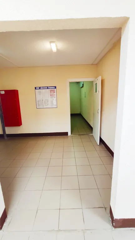 Однокомнатная, чистая квартира в микрорайоне Красная горка