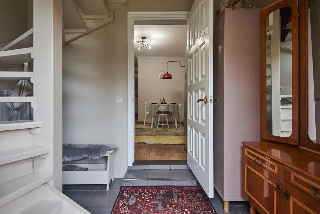 Уютный большой дом в центре поселка