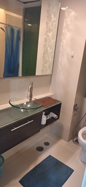 1бед 37 квм 14 этаж вид на море