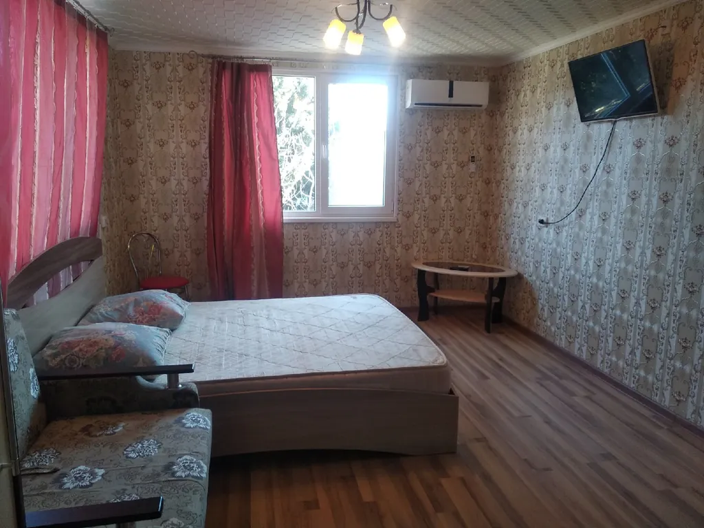 Коттедж 1-комнатный Дом — аренда посуточно в Симеиз