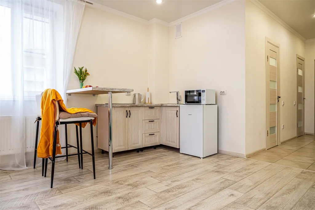 LeoDen apartments