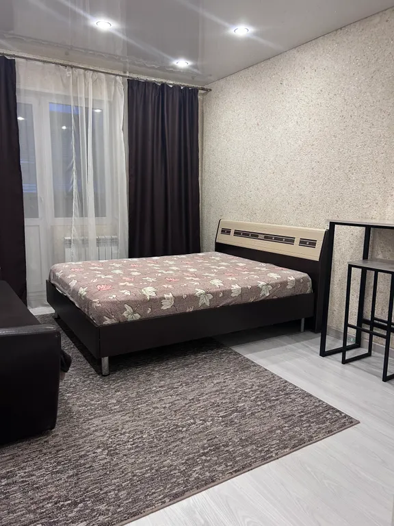 Современная студия рядом с ТЦ Аура