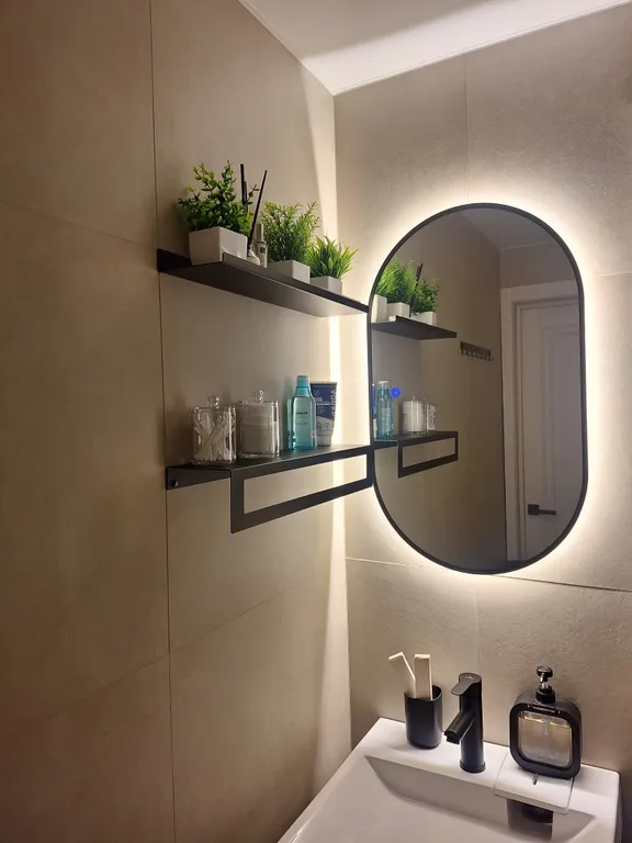 Уютная квартира в центре города — аренда посуточно в Кировск