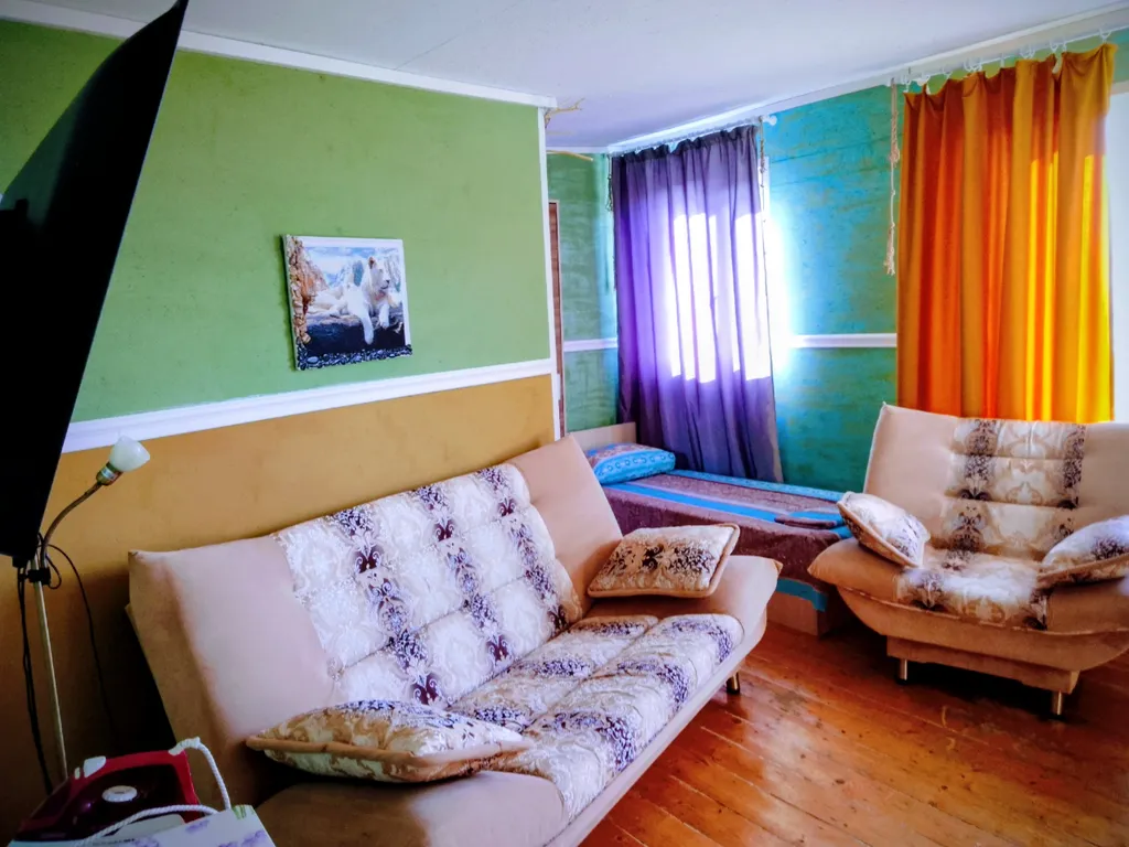 Коттедж ЭТАЖ 2 с КУХНЕЙ  ПАРКОВКА БЕСЕДКА МАНГАЛ вид на море и горы — аренда посуточно в Адлер