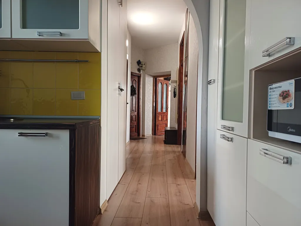 Квартира с видом на пруд