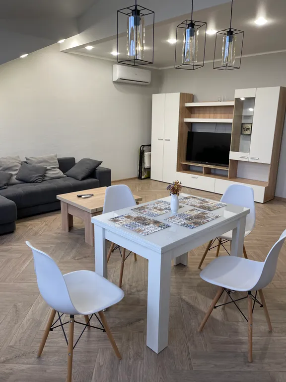 Квартира с видом на горы Кавказского хребта