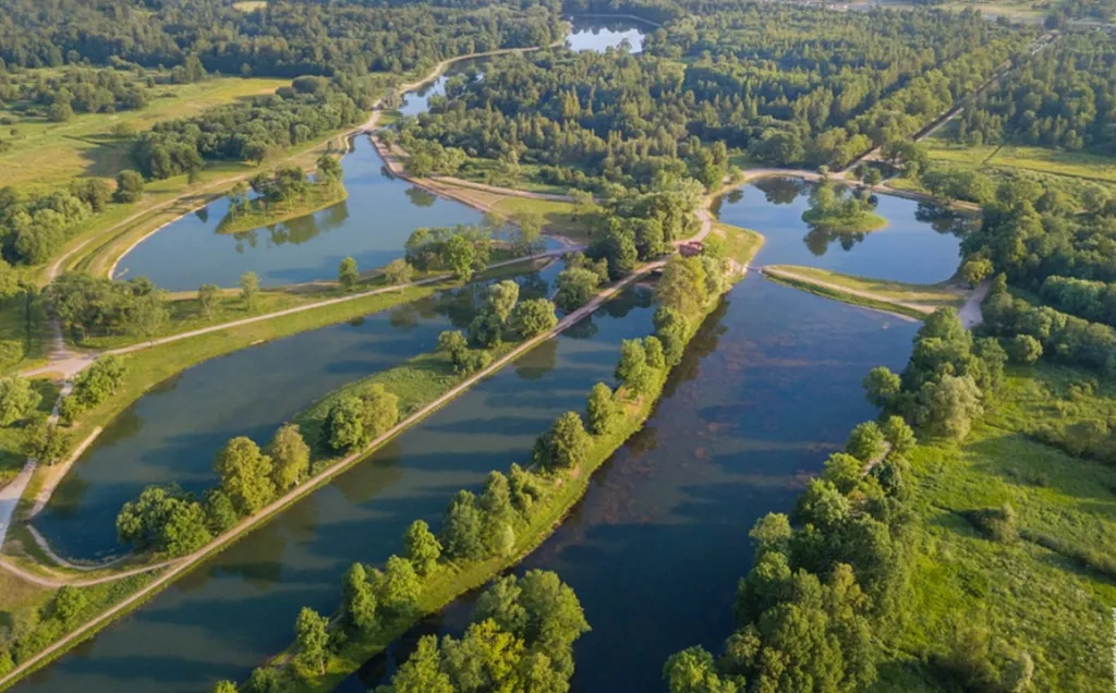 Дом с баней на дровах и камином у пяти озер