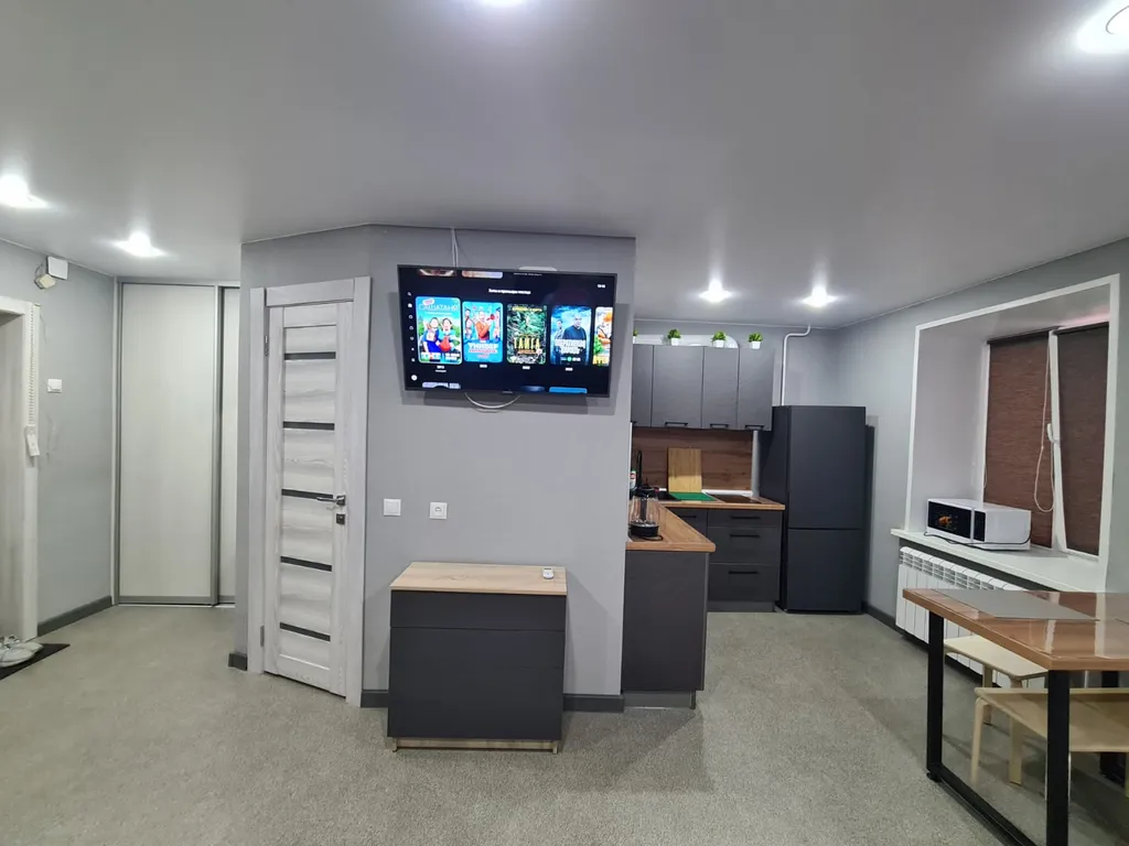 Светлая, тёплая квартира — аренда посуточно в Южноуральск