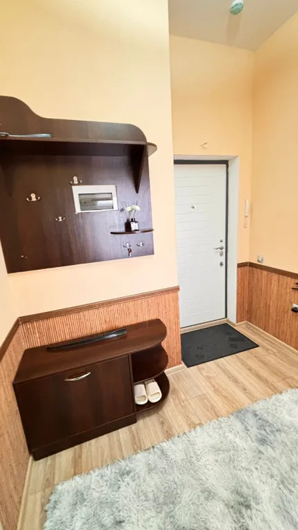 Квартира на набережной