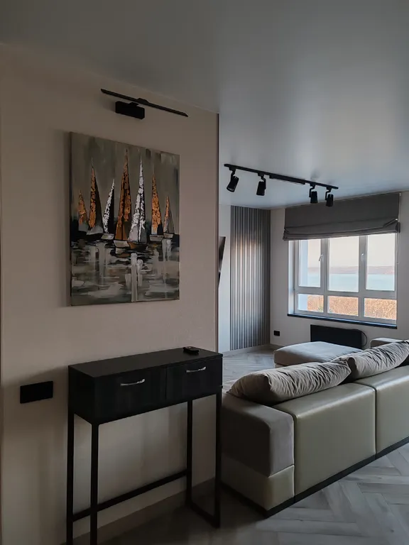 Просторная квартира с видом на море