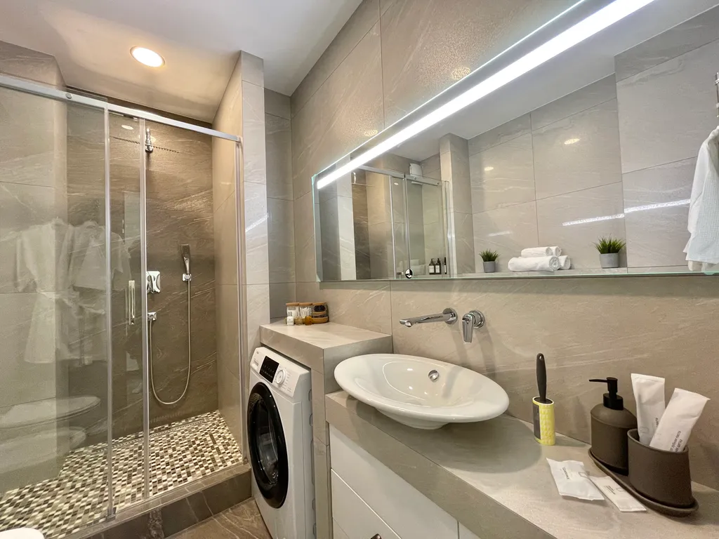 YOUR ROSTOV APART у Театральной площади