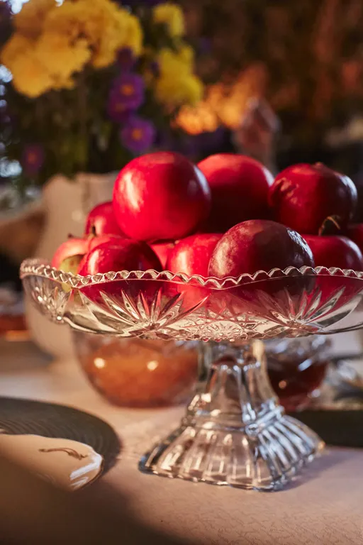 Уютный светлый дом в окружении природы