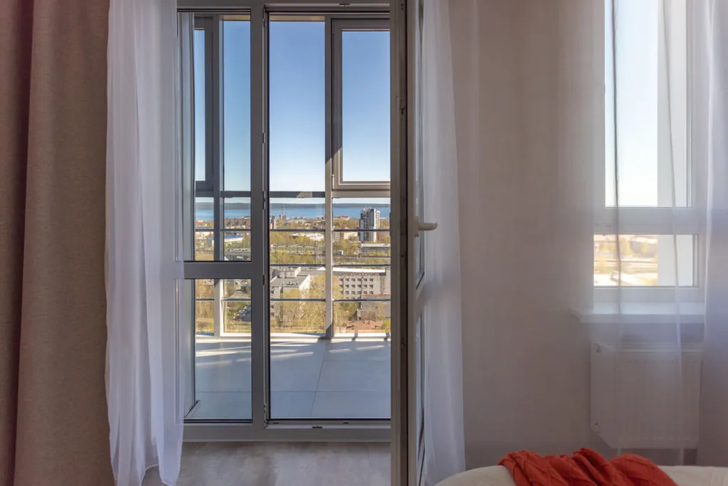 Апартаменты с видом на город и Онежское озеро в  центре