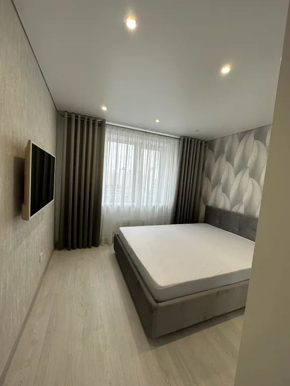 Квартира после капитального ремонта, 200 метров от гостиницы парк инн