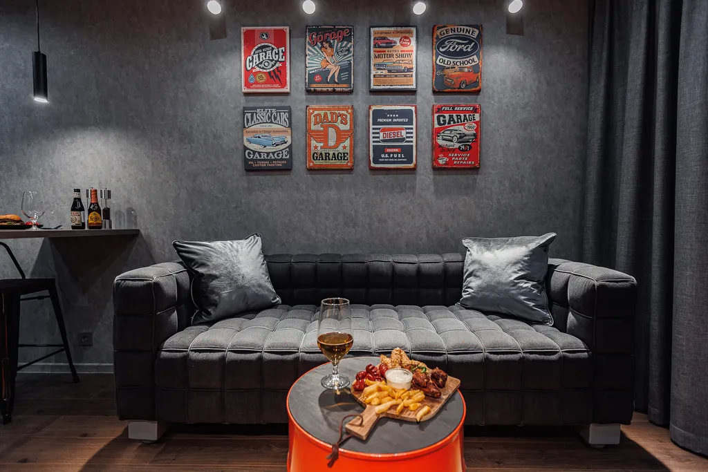 Апартаментs Гараж - холостяцкий люкс в самом центре