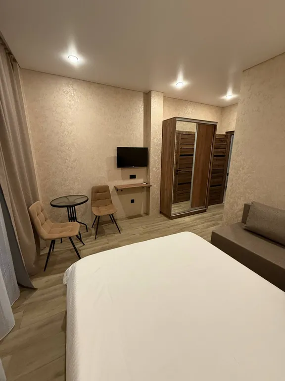 Квартира Квартира Улучшенный номер в новом коттедже с бассейном и сауной — Лазаревское