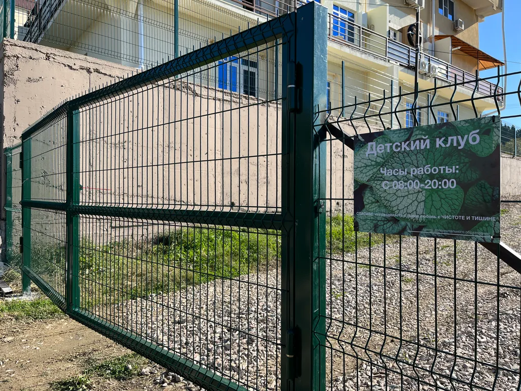 Квартира Квартира Студия с балконом на море в тихом зеленом районе у Дендрария — Сочи