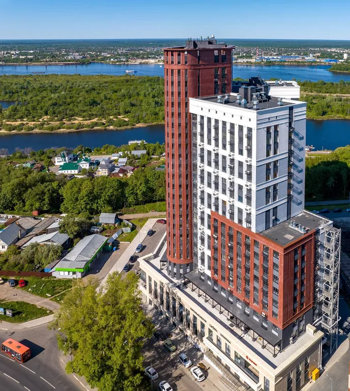 Видовая 2-комнатная квартира в 10 минутах от центра города