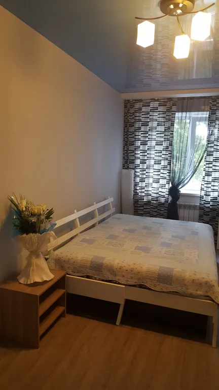 Трехкомнатная квартира-студия возле метро "Березовая роща"