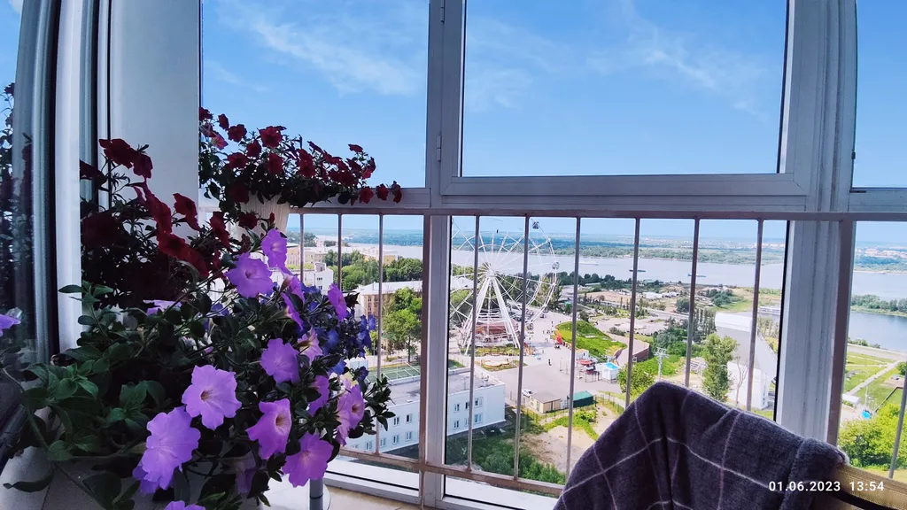 Квартира с панорамным видом на Волгу
