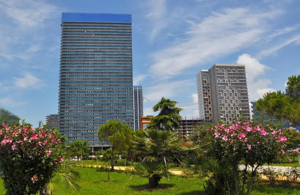 Квартира Апартаменты у моря с шикарным видом в апарт-отеле orbi beach tower — Батуми