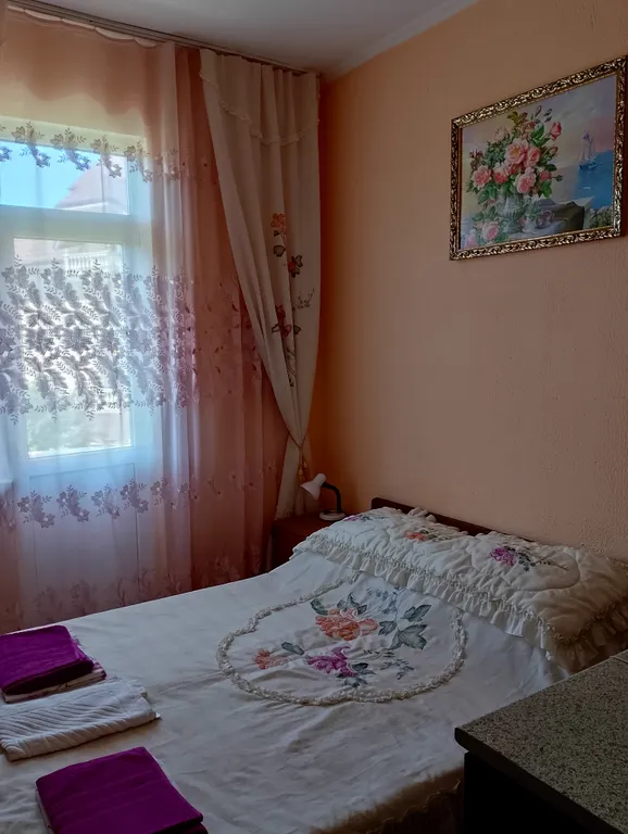 Квартира Уютная студия с миникухней и балконом — Нижняя Хобза