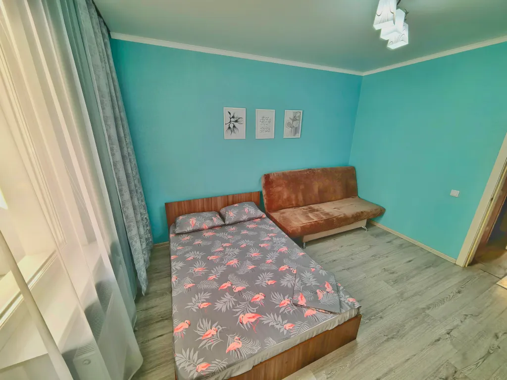 Квартира дл 8 гостей в районе с удобной транспортной развязкой