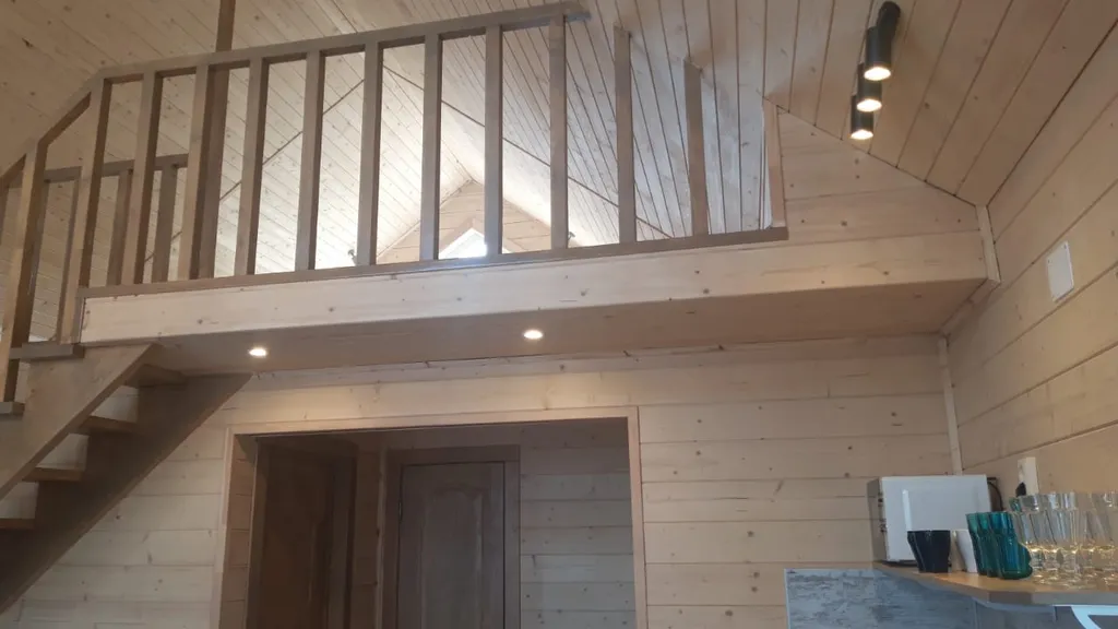 Уютный коттедж на первой линии озера Селигер