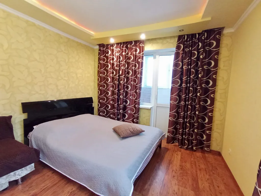 2-комнатная Квартира — аренда посуточно в Оренбург