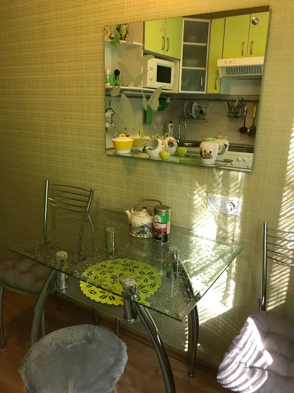 2-комнатная квартира с балконом на Ленина