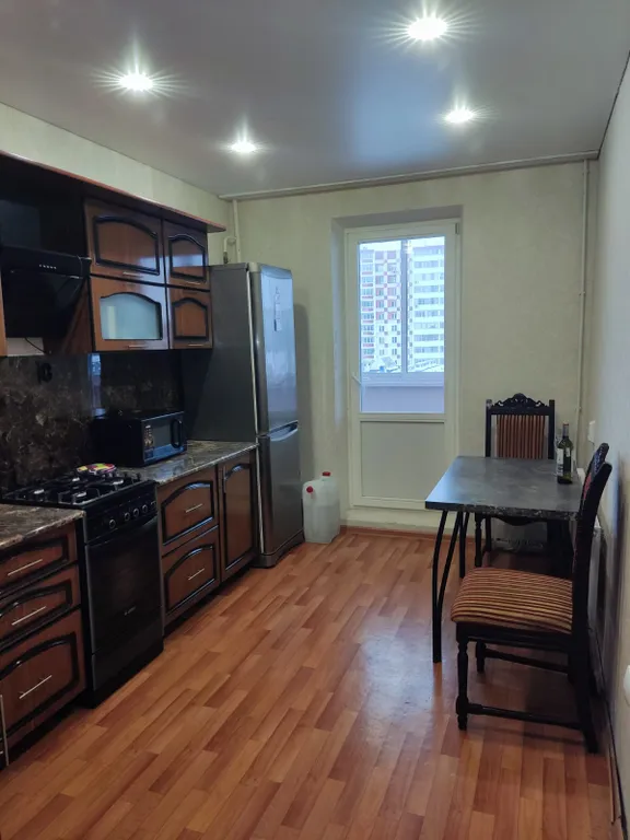 Квартира для командировочных возле набережной реки Кама