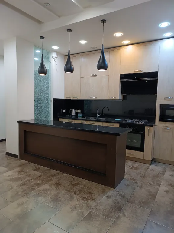 3-комнатная Квартира