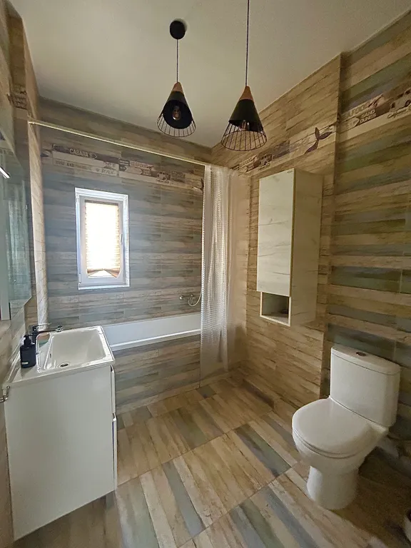 Уютный дом с шикарным видом на море и горы